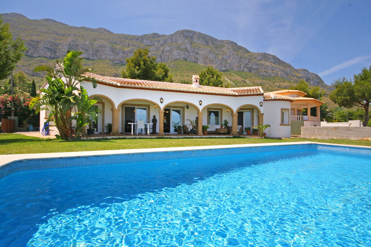 Quality-Rent-a-Villa-casas-en-Costa-Blanca.jpg